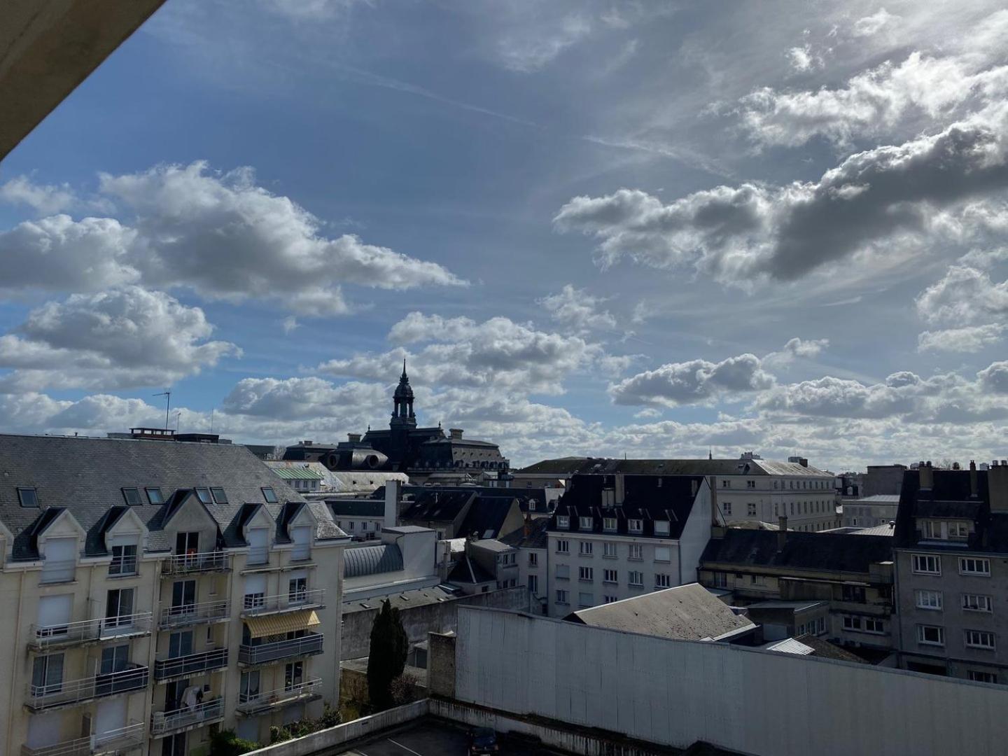 Lumineux T2 Situe Dans L'Hyper Centre De Tours Apartment Exterior photo